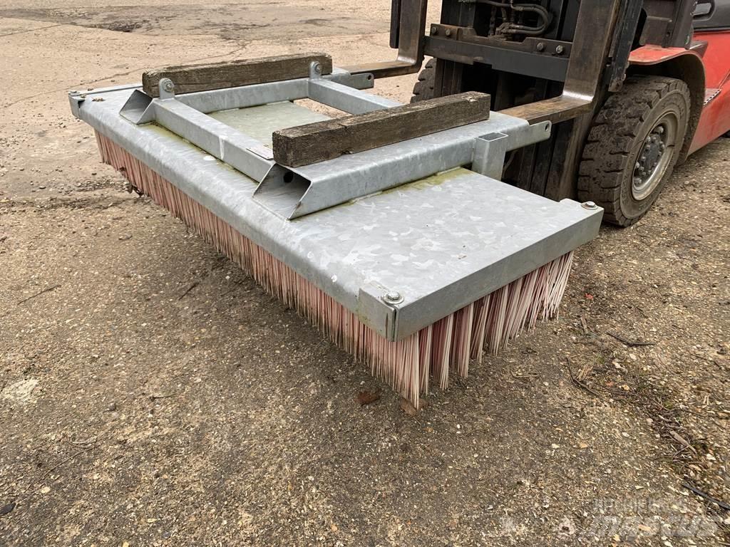 Jacobsen 6FT YARD Muut maatalouskoneet