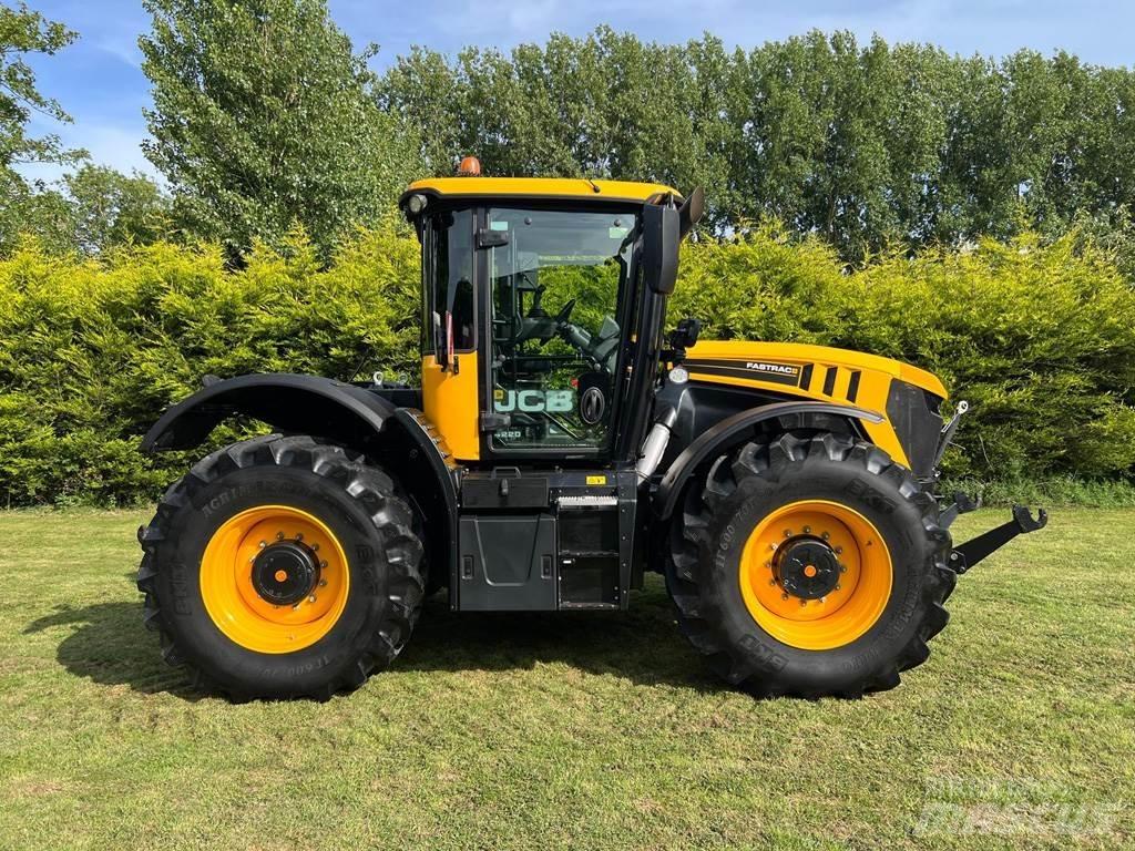 JCB 4220 FASTRAC Traktorit