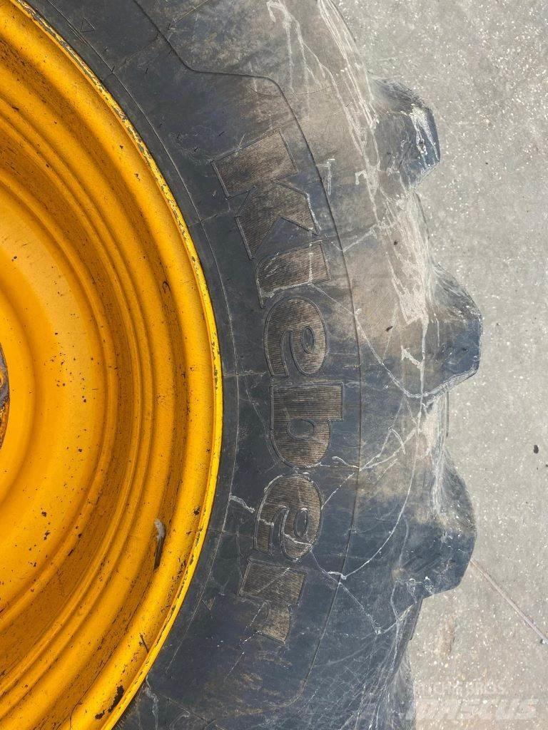 JCB WHEELS Renkaat ja vanteet