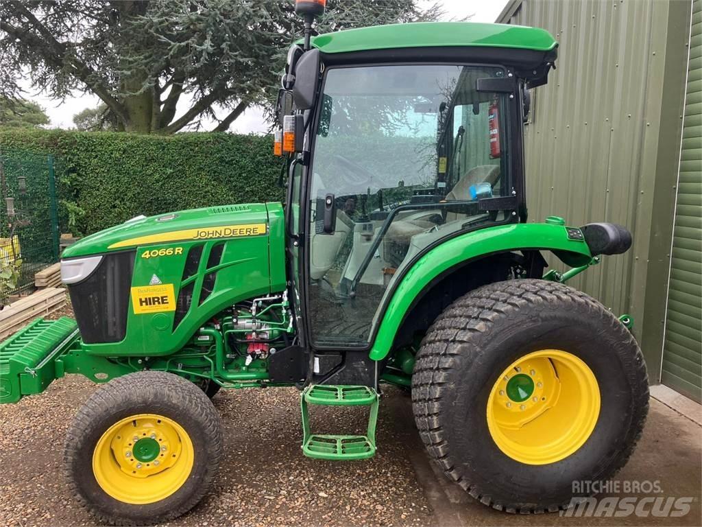 John Deere 4066R Taajamatraktorit