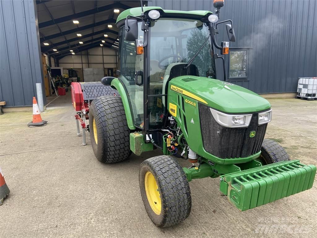 John Deere 4066R Taajamatraktorit