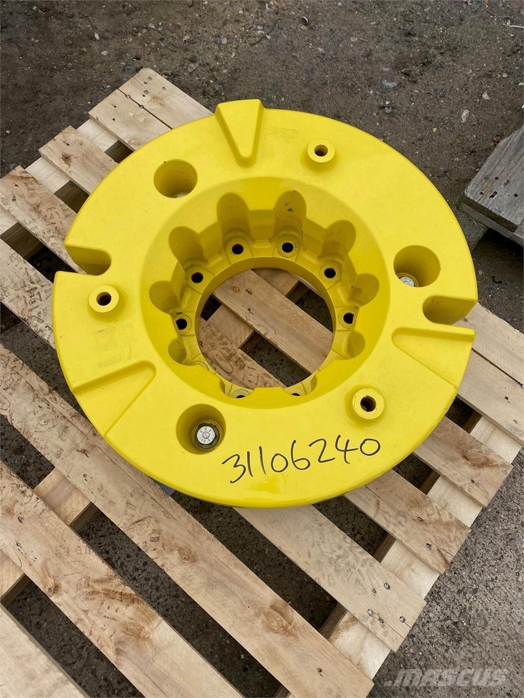 John Deere 600KG Renkaat ja vanteet
