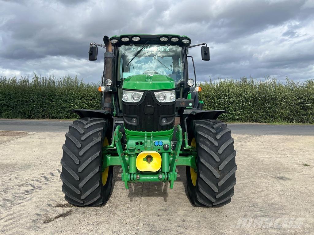 John Deere 6150R Traktorit