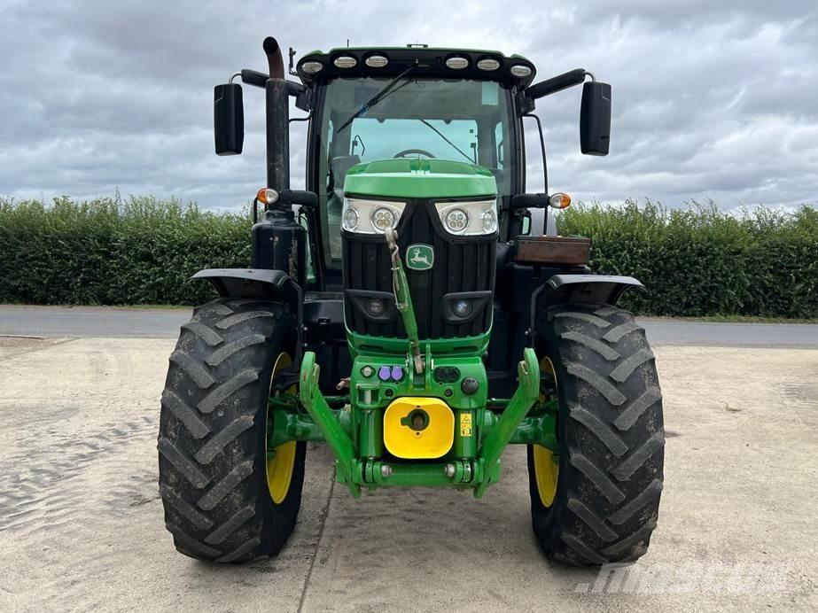 John Deere 6175R Traktorit