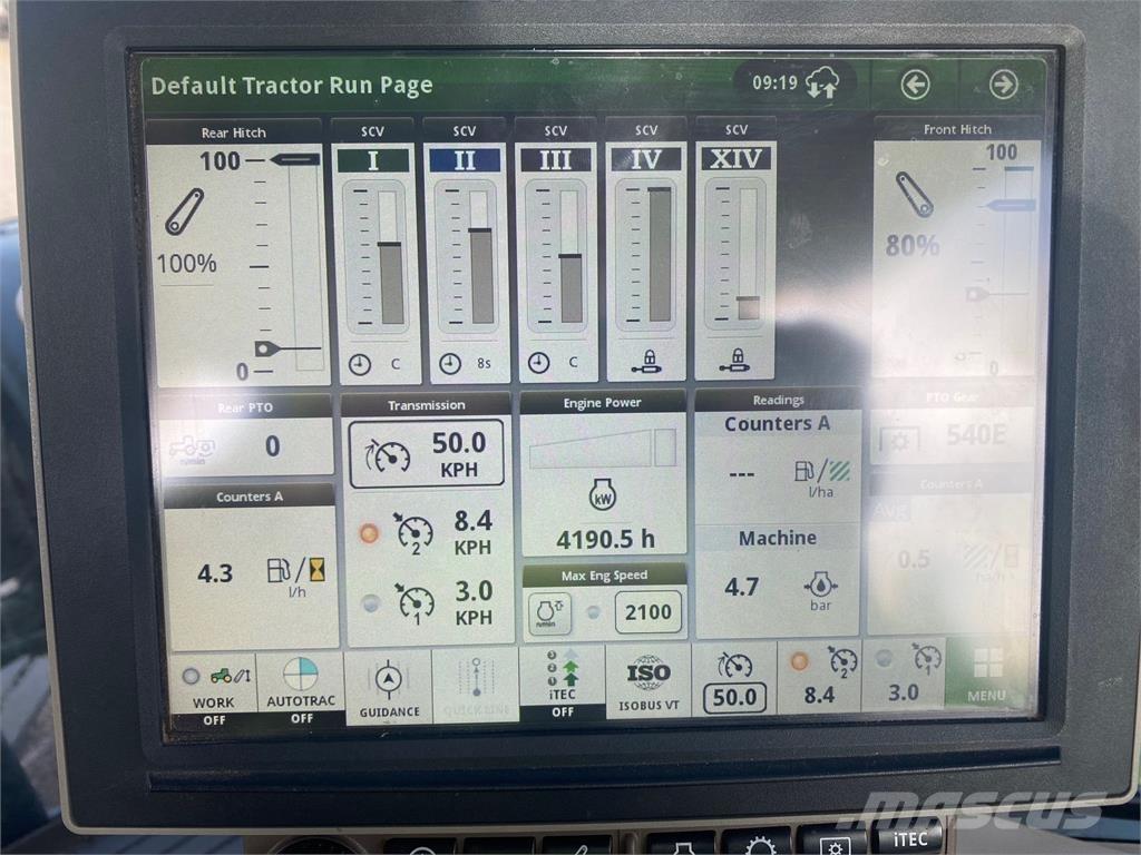 John Deere 6215R Traktorit