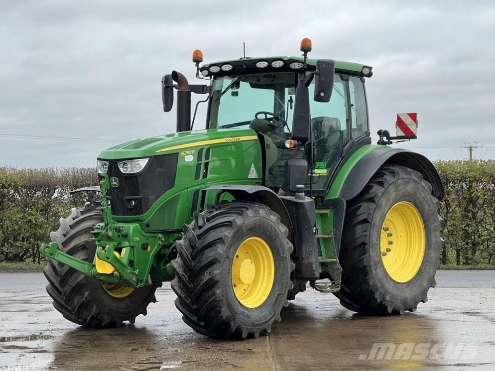 John Deere 6250R Traktorit