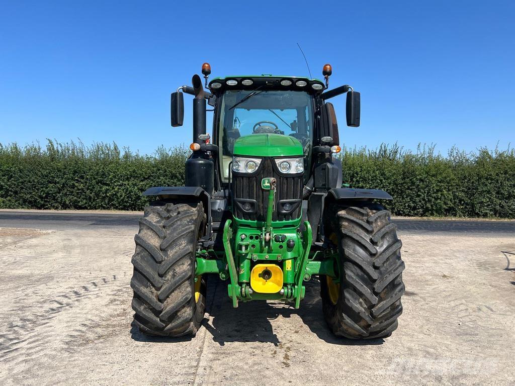 John Deere 6250R Traktorit
