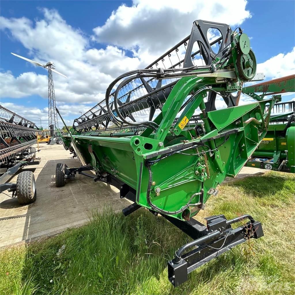 John Deere 635PF Leikkuupuimurit