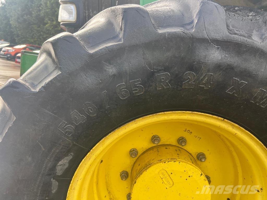 John Deere 6620 Traktorit