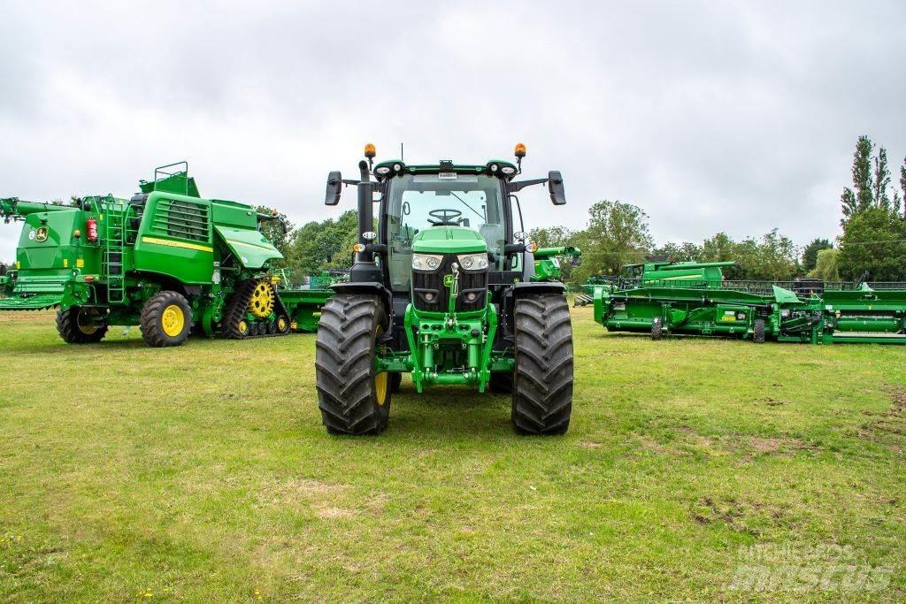 John Deere 6R155 Traktorit