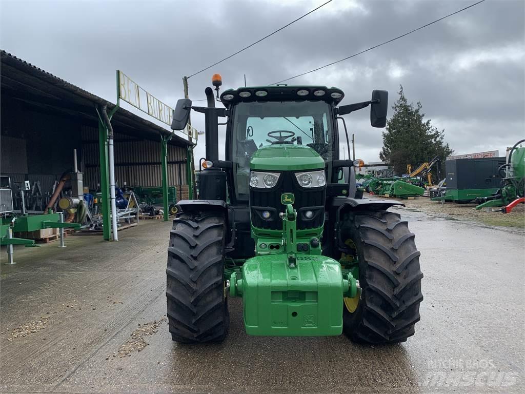 John Deere 6R185 Traktorit