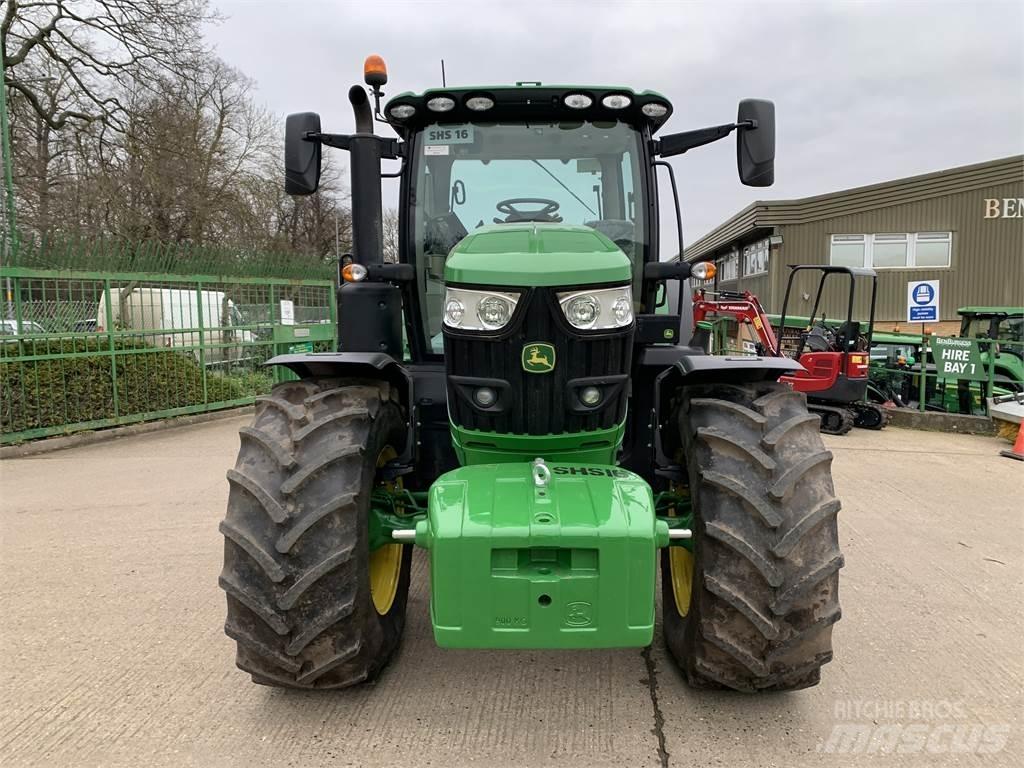 John Deere 6R185 Traktorit