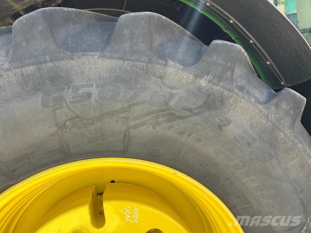 John Deere 6R250 Traktorit