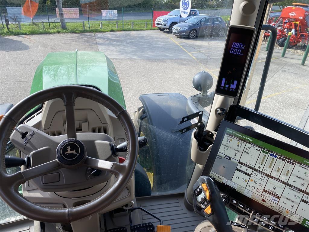 John Deere 6R250 Traktorit