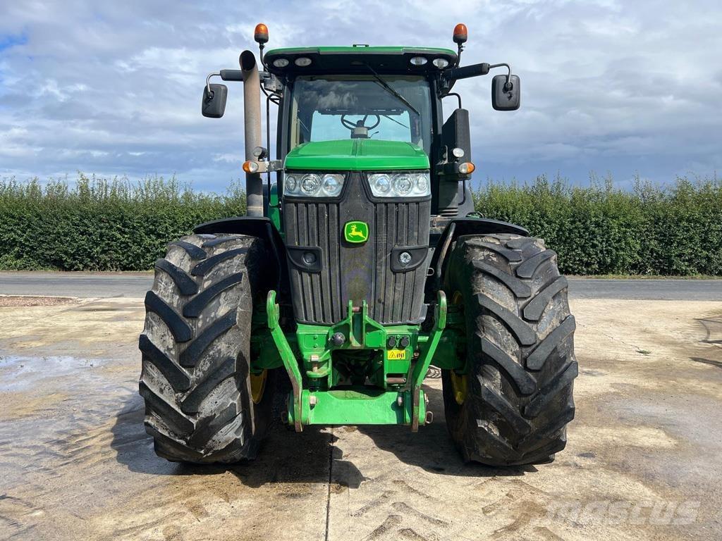 John Deere 7250R Traktorit