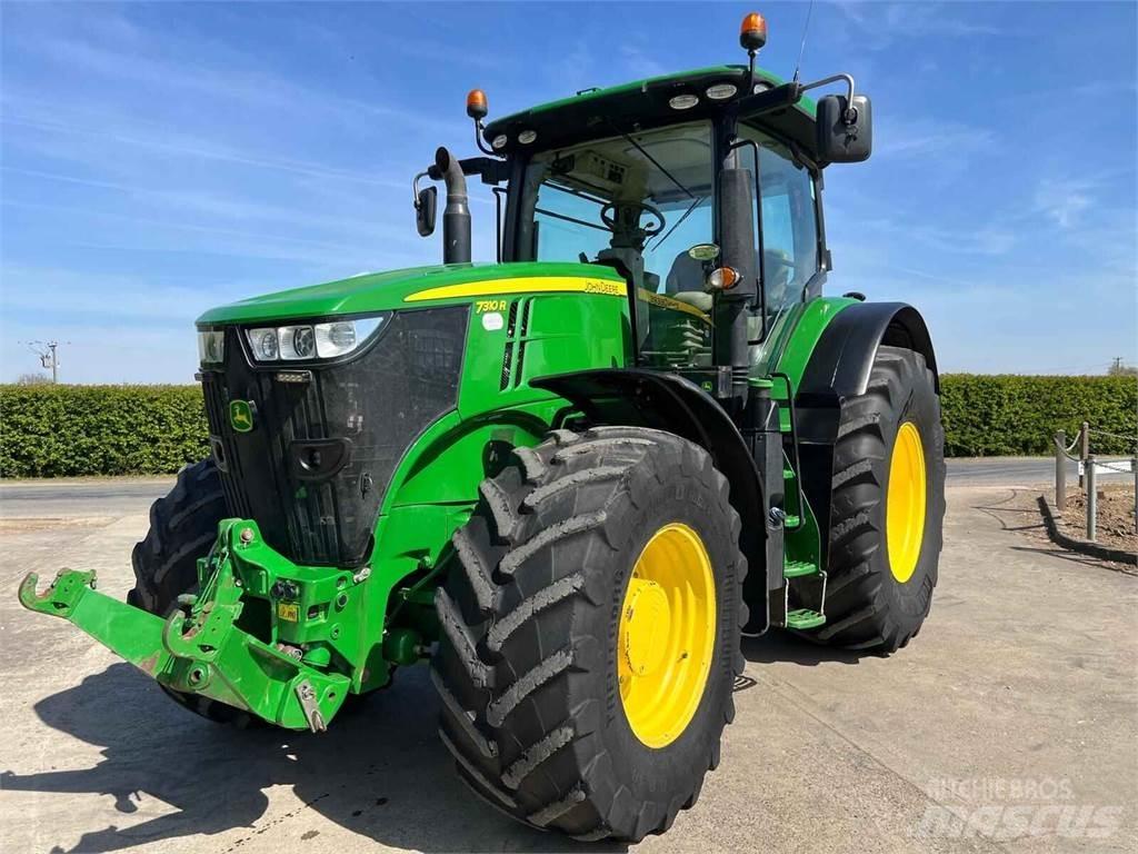 John Deere 7310R Traktorit