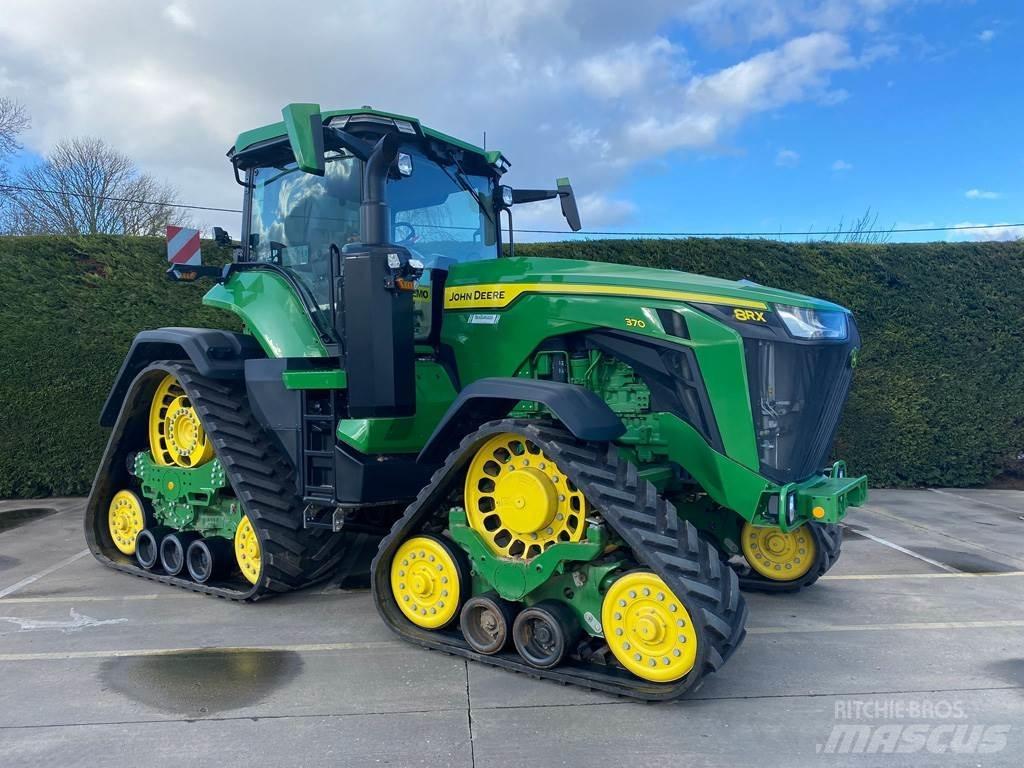 John Deere 8RX370 Traktorit