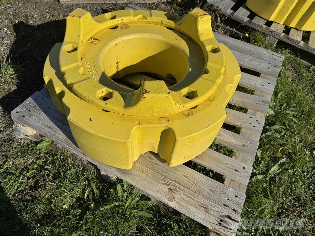 John Deere 900KG Renkaat ja vanteet