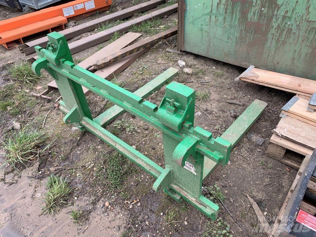 John Deere PALLET Muut kiinnitettävät lisäosat ja komponentit
