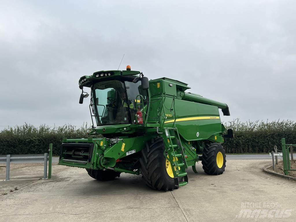 John Deere T670I Leikkuupuimurit