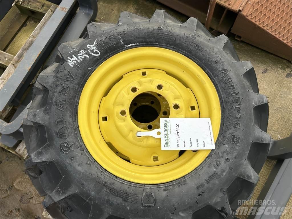 John Deere TYRES Muut maatalouskoneet