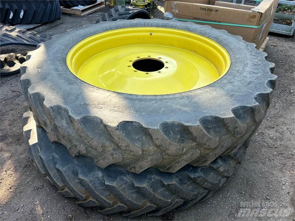 John Deere TYRES Muut maatalouskoneet