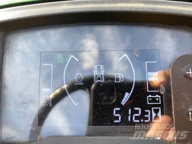 John Deere X750 Traktorit