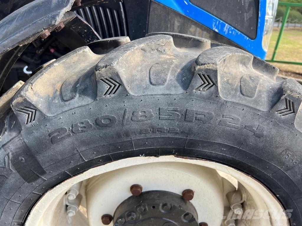 New Holland T4.75 Traktorit