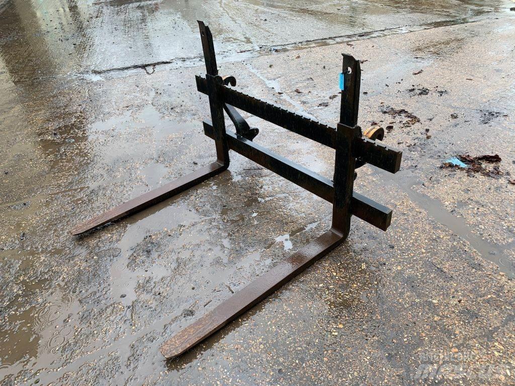  PALLET Muut kiinnitettävät lisäosat ja komponentit