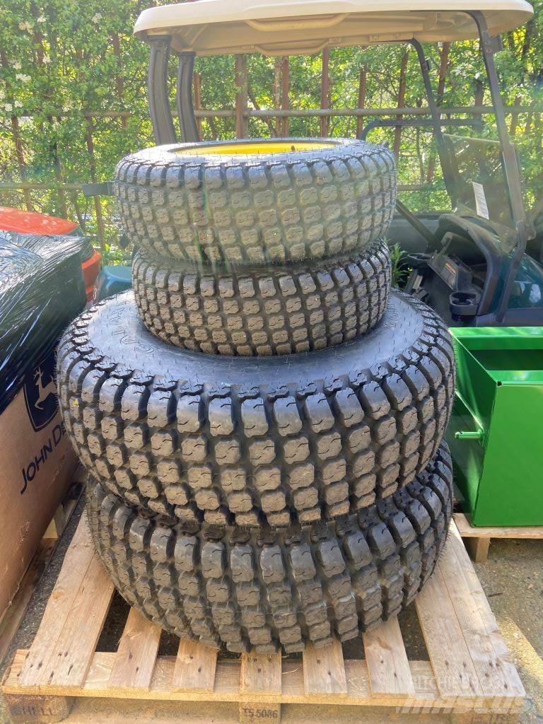  TURF TYRES Taajamatraktorit