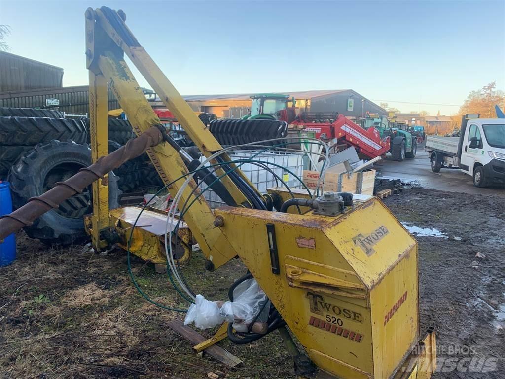 Twose HEDGECUTTER Kesantoleikkurit ja -murskaimet