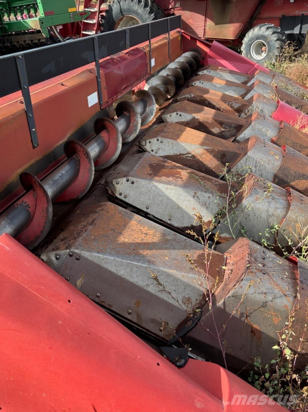 Case IH 1083 Leikkuupuimurit
