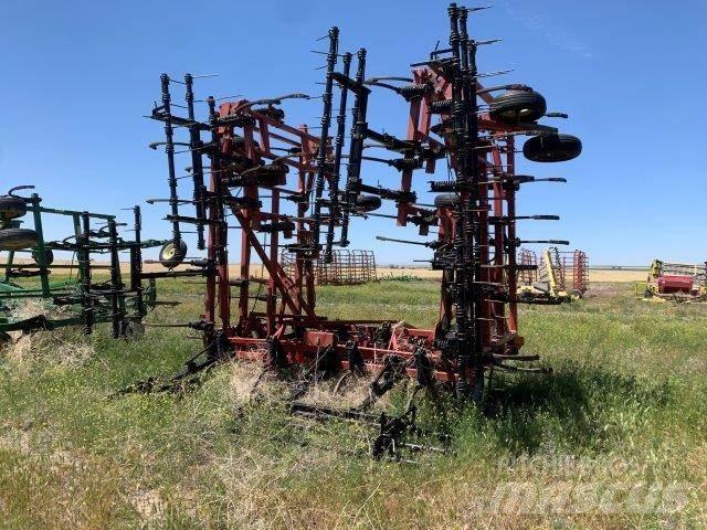 Case IH 5850 Tasausäkeet ja lanat
