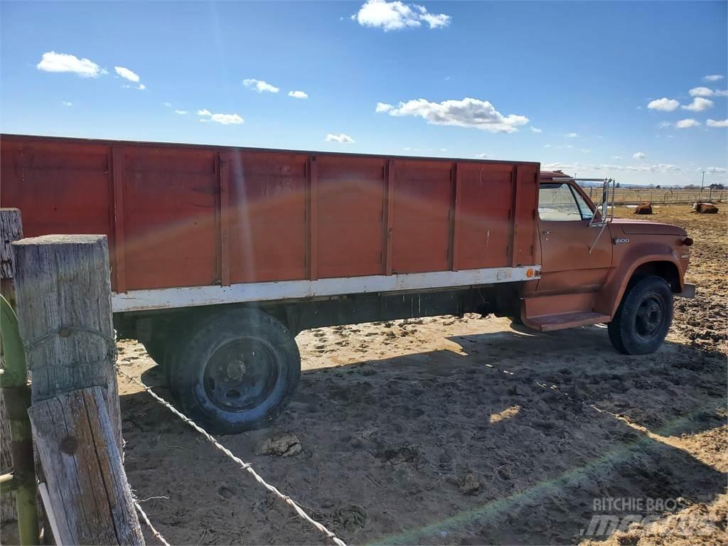 Dodge D600 Muut kuorma-autot