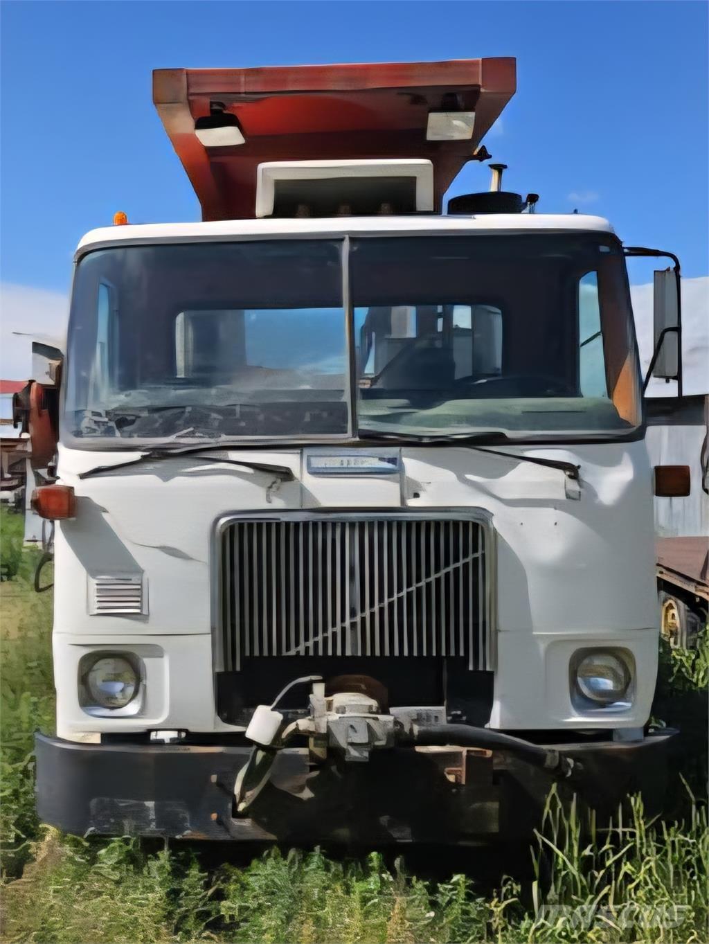  Ton-Right 890 Paalipihdit