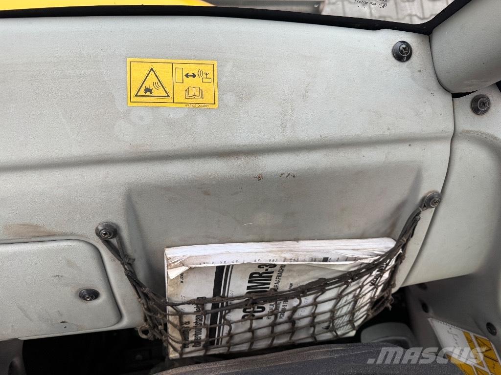 Komatsu PC 80 MR-3 Midikaivukoneet 7t - 12t