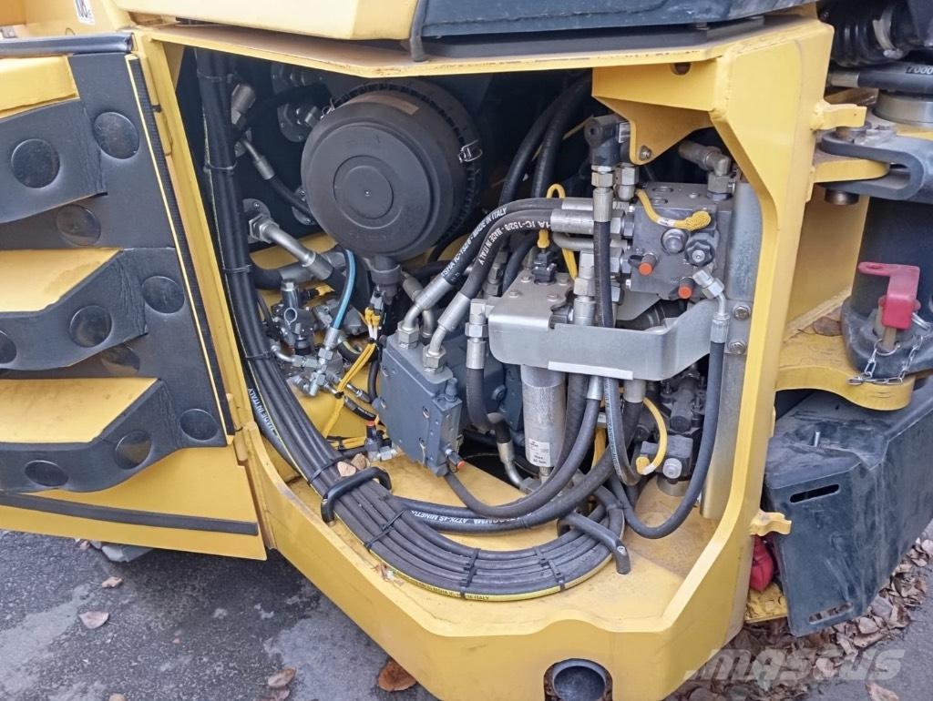 Bomag BW 203 AD-4 Tandemjyrät