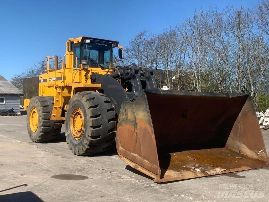 Volvo L330C Pyöräkuormaajat