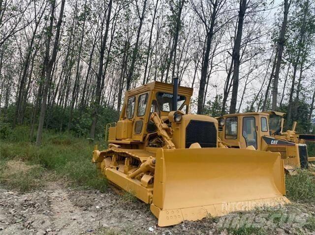 CAT D7G Telaketjupuskutraktorit