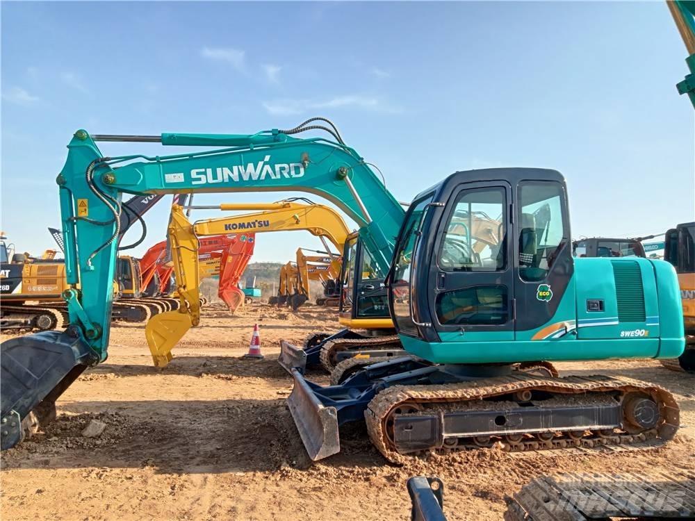 Sunward SWE90E Midikaivukoneet 7t - 12t