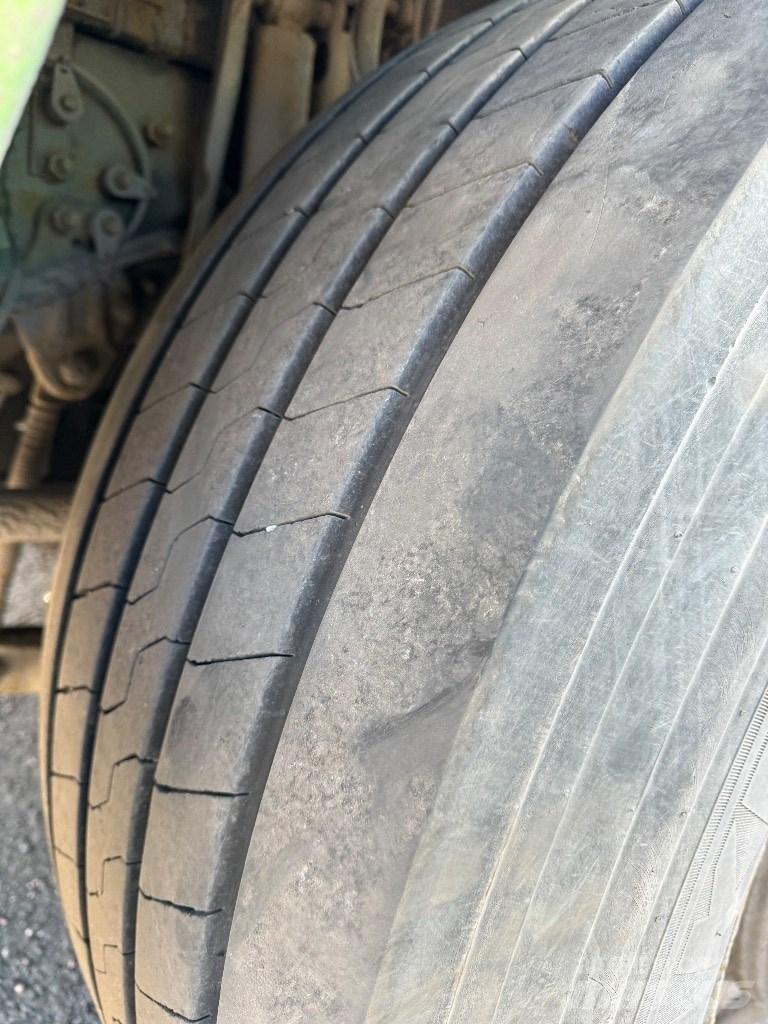 Volvo FM 500 Vetopöytäautot
