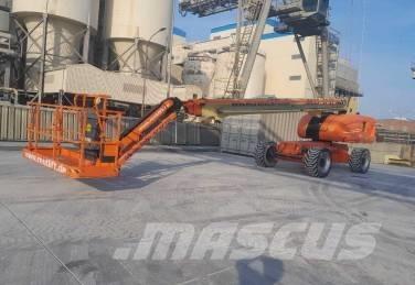 JLG 860 SJ Teleskooppipuominostimet