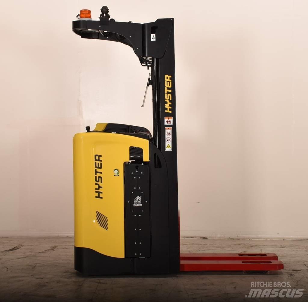Hyster RS1.6 Ajettavat pinoamisvaunut