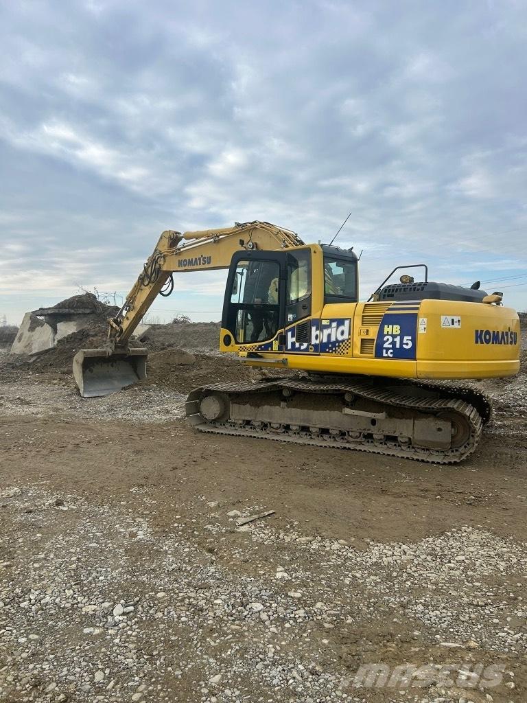 Komatsu HB 215 LC-1 Akselit