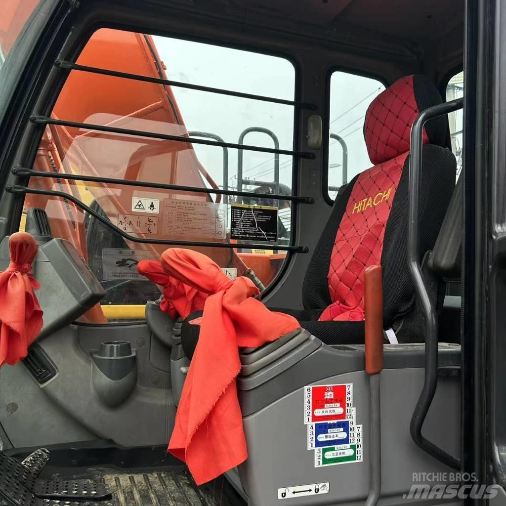 Hitachi ZX 120 Telakaivukoneet