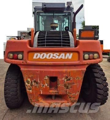 Doosan D 160 S-5 Dieseltrukit
