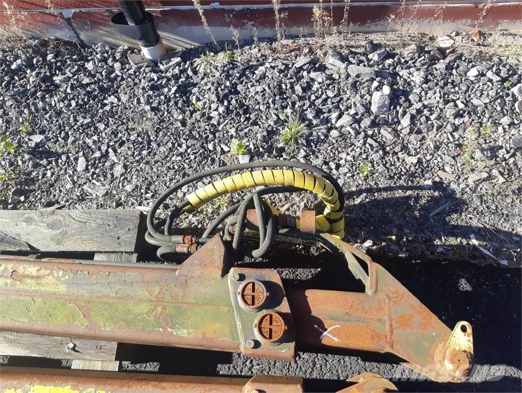 Loglift F59 Kuormatraktorinosturit