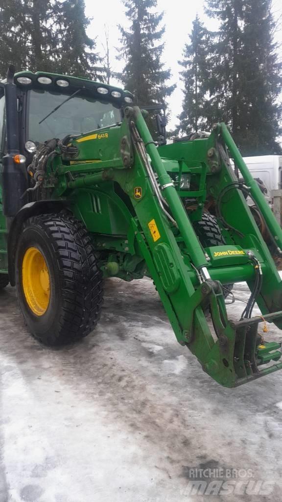 John Deere 6130R Traktorit
