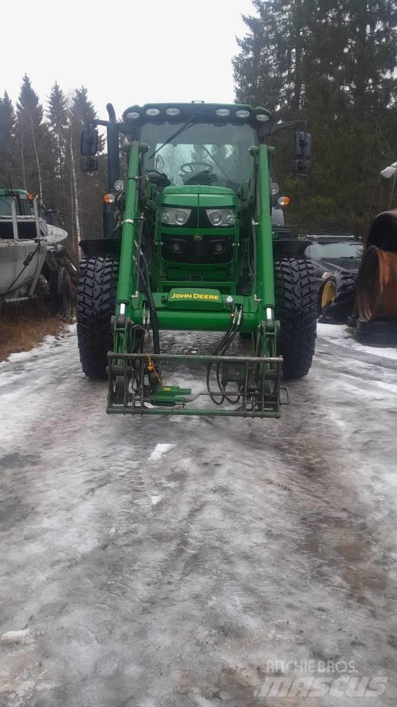 John Deere 6130R Traktorit