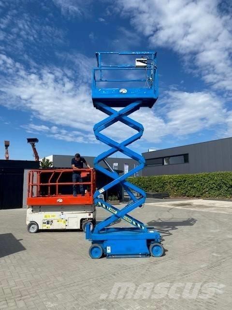 SkyJack SJ III 3219 Saksilavat